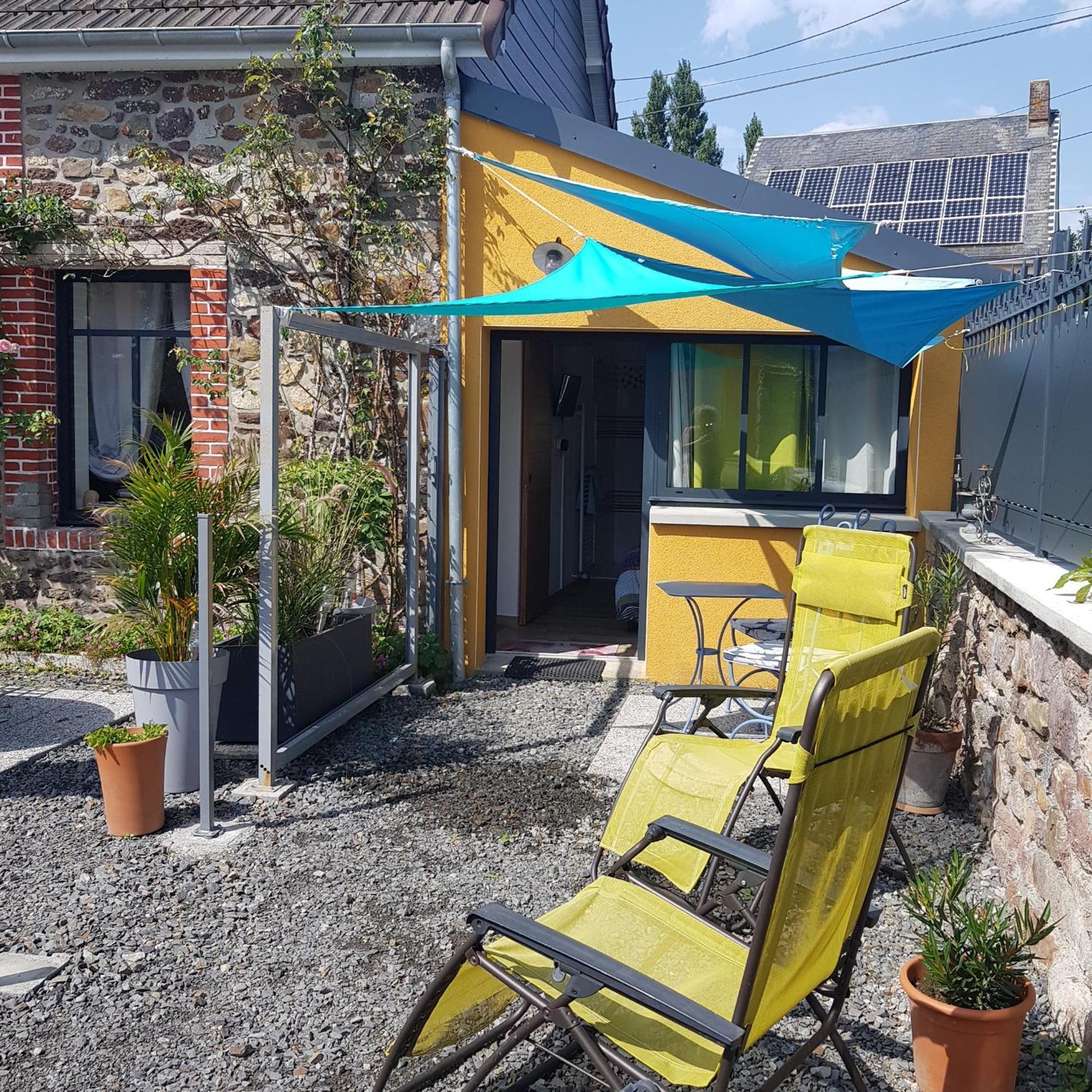 Le Jardin Bed & Breakfast Coudeville Exterior photo